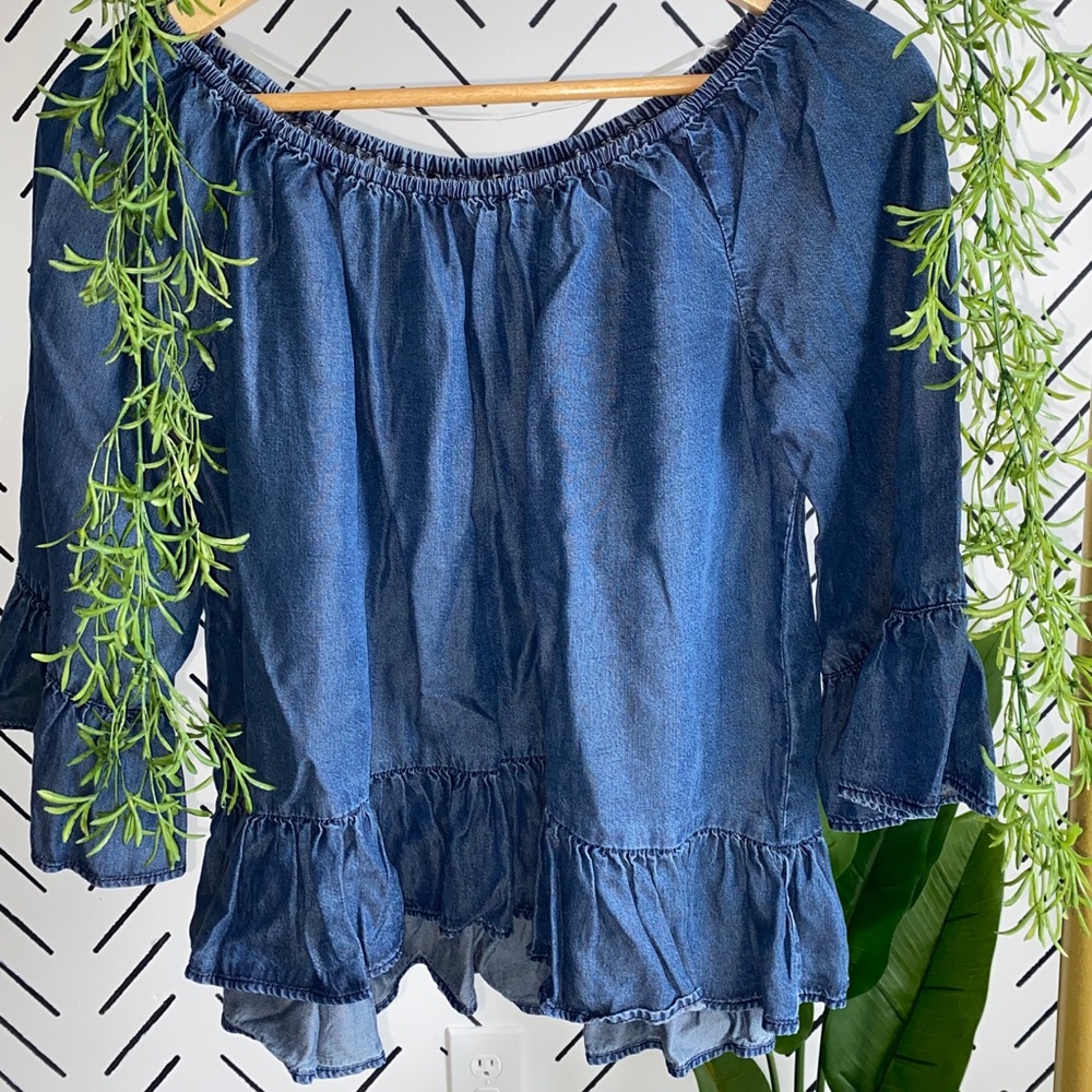 NWT Denim Blue Belle Sleeved Top - Picture 2 of 3
